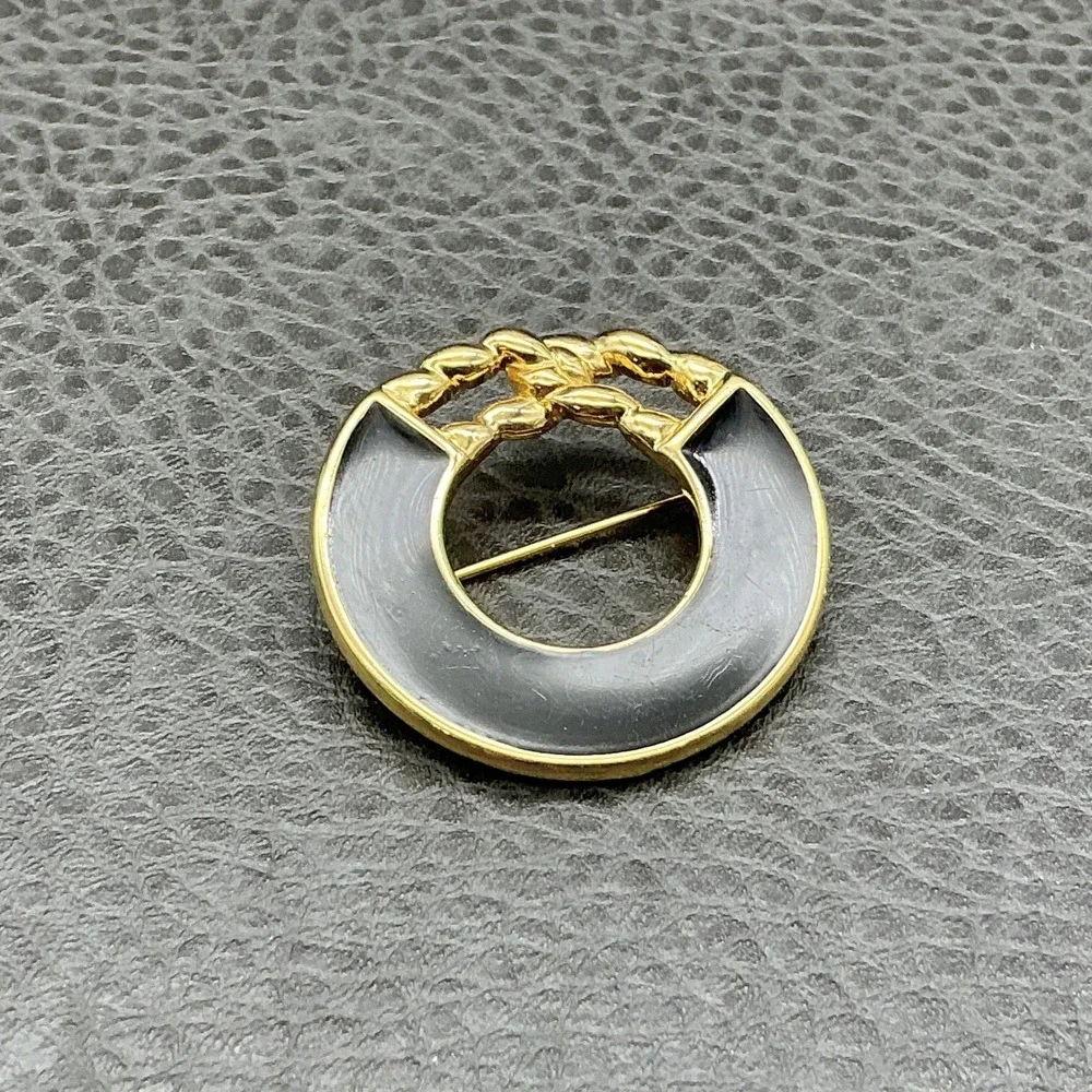 Vintage Monet Brooch Black Enamel Circle Pin Gold Tone Chain Link Round Jewelry